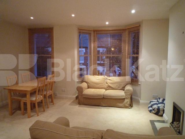 			NEW INSTRUCTION , 3 Bedroom, 1 bath, 1 reception Apartment			 Tregarvon Road, Clapham Common North Side